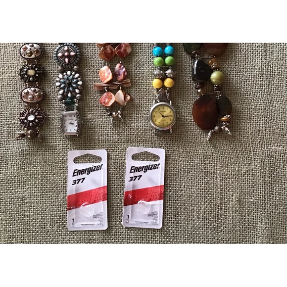 Bumble watch bundle with interchangeable bands - Picture 2 of 4